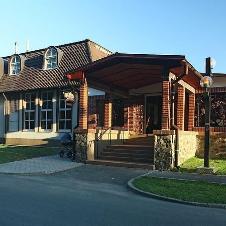 阿尔马里斯酒店 Stakcin 外观 照片